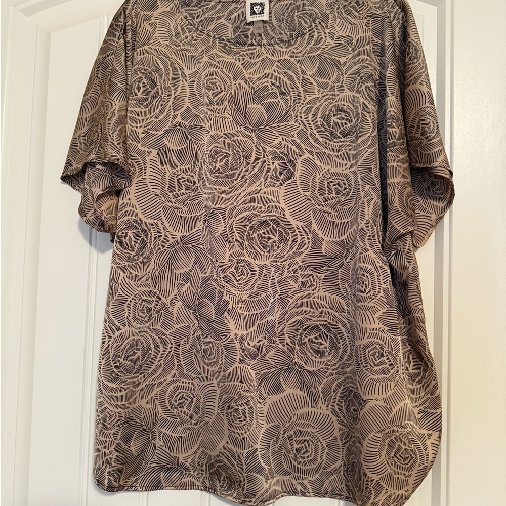 Anne Klein Floral Pattern Blouse - Black and Gray